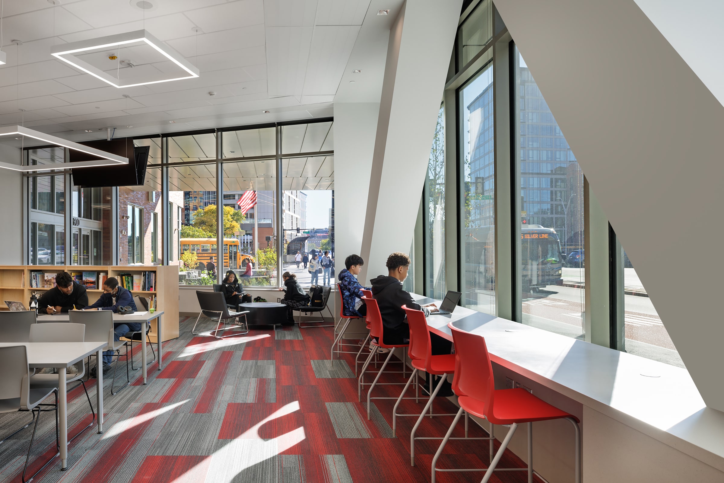 Josiah Quincy Upper School: Indoor Air Quality<br />

